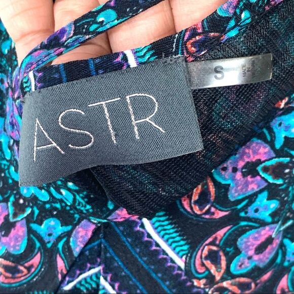 ASTR Green 1970’s Floral Geo Print Dress Size Small - Picture 6 of 8